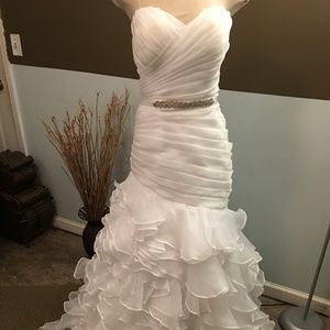 Strapless Sweetheart Wedding Gown With  Ruffles